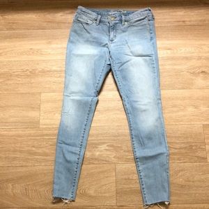 Light Wash Skinny Jeans